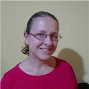 Ottima padronanza di alcune lingue (Italiano, Inglese, Francese) da trasferire a chi desidera apprenderle o migliorarle